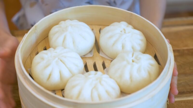 steamed buns